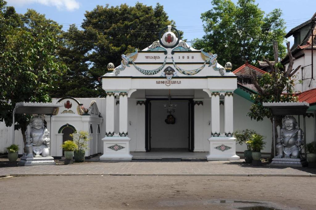 Hotel Smedi Coliving Yogyakarta Esterno foto